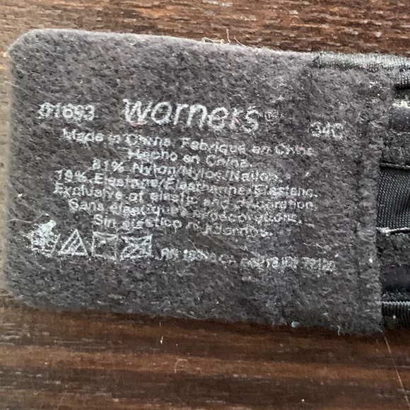 Stapless Bras - Picture 2 of 3